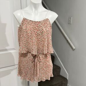 SHE + SKY Floral Spaghetti Strap Romper Size M NWT